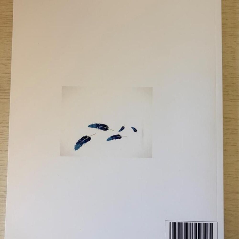 Books - Picture 2 of 3